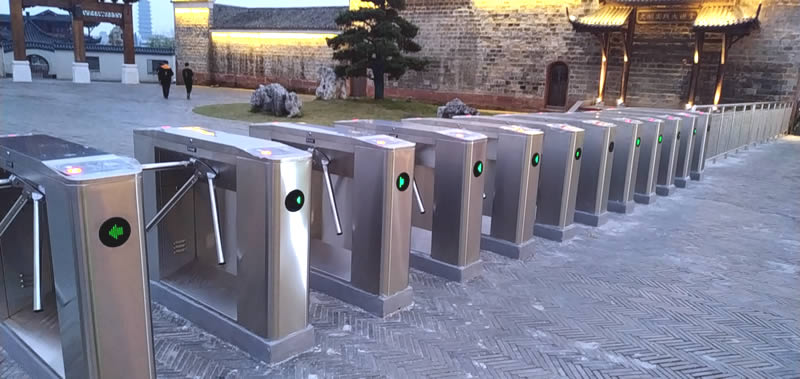 智能三輥閘廠家以及產(chǎn)品特點和功能介紹主要有哪些?