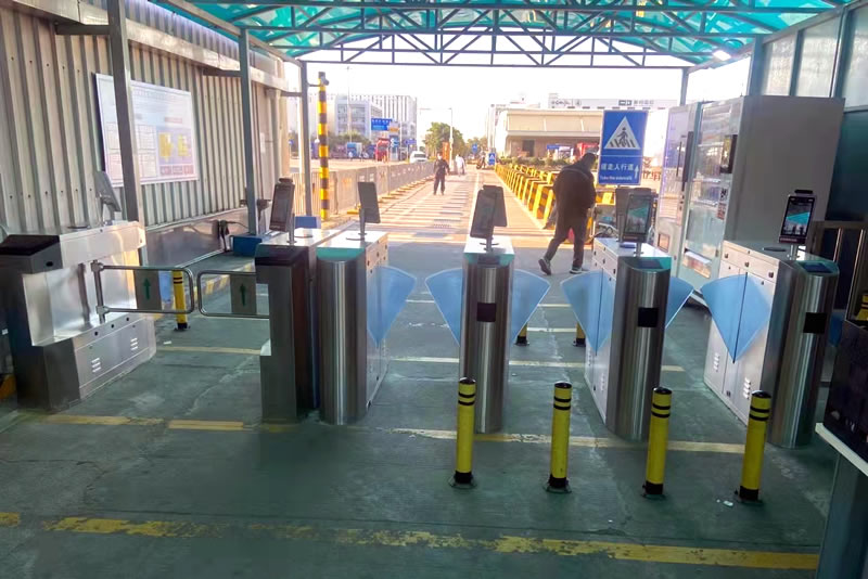 人臉識別門禁閘機批發(fā)廠家