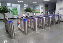 智能人行擺閘價格多少錢？